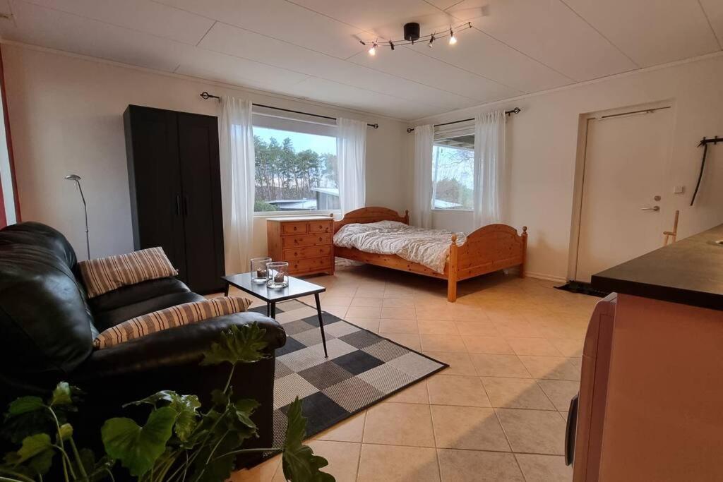 Quiet And Comfy With Swimming Pool Onsala Exterior foto